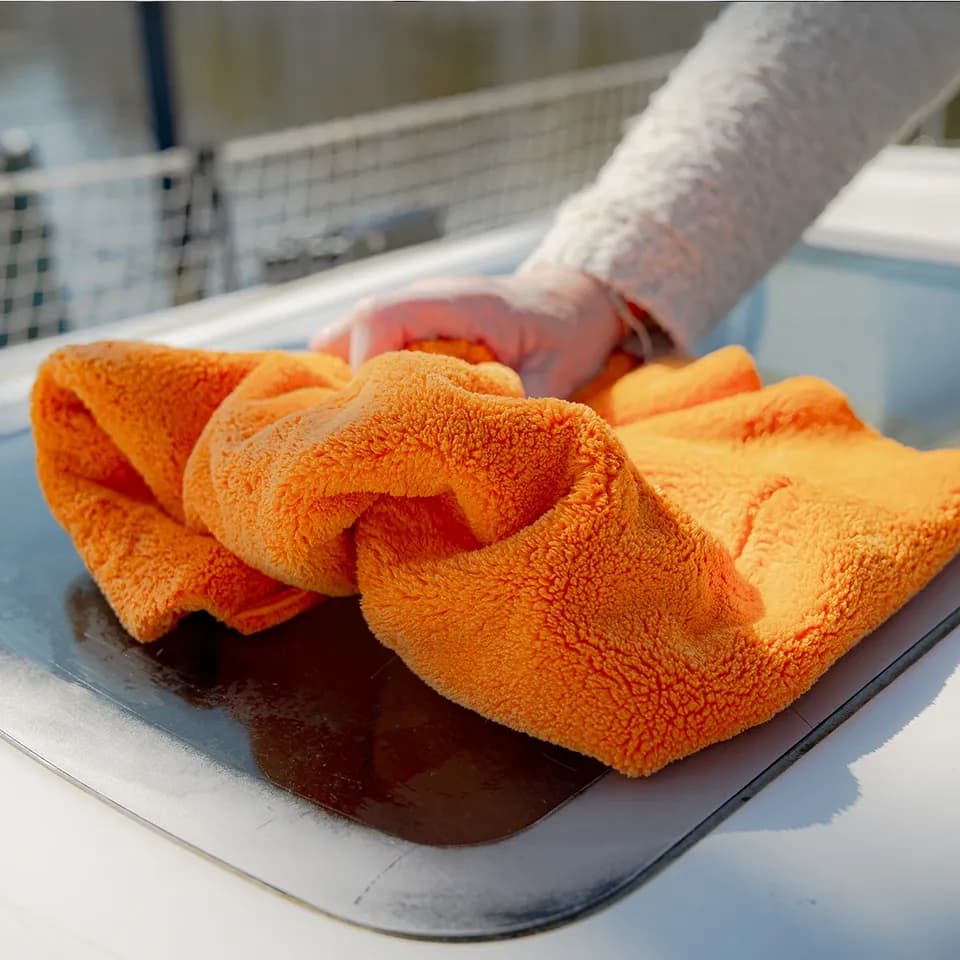 Deckmate DM725 Coral Fleece Multi Towel